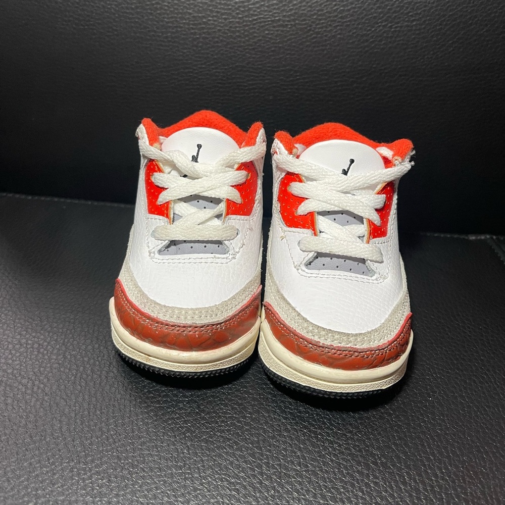 **Jordan 3 Reimagined White Cement (Size 4C) - Toddler Edition** - Picture 2 of 9